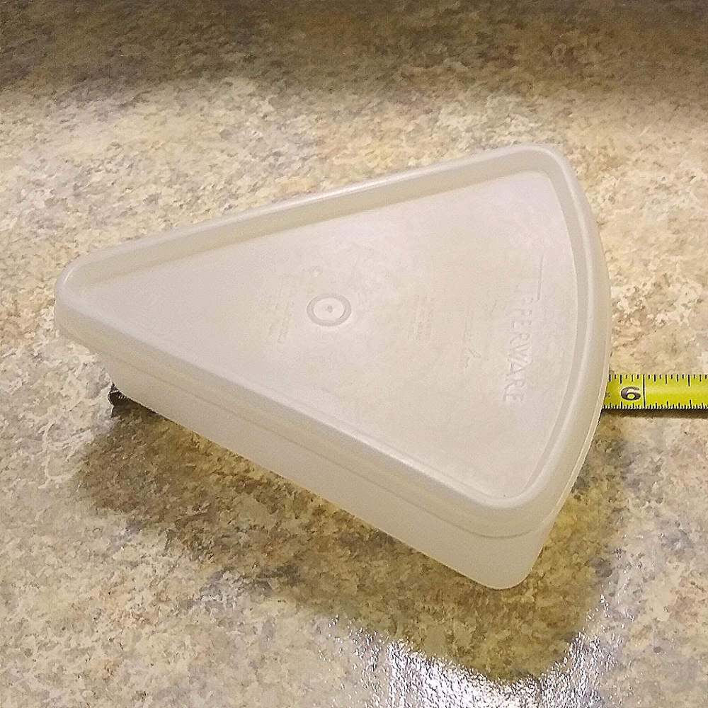 Vintage Tupperware Pie Slice Container